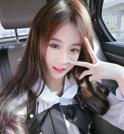 快手网红思雨照片,镜头下的时尚魅力